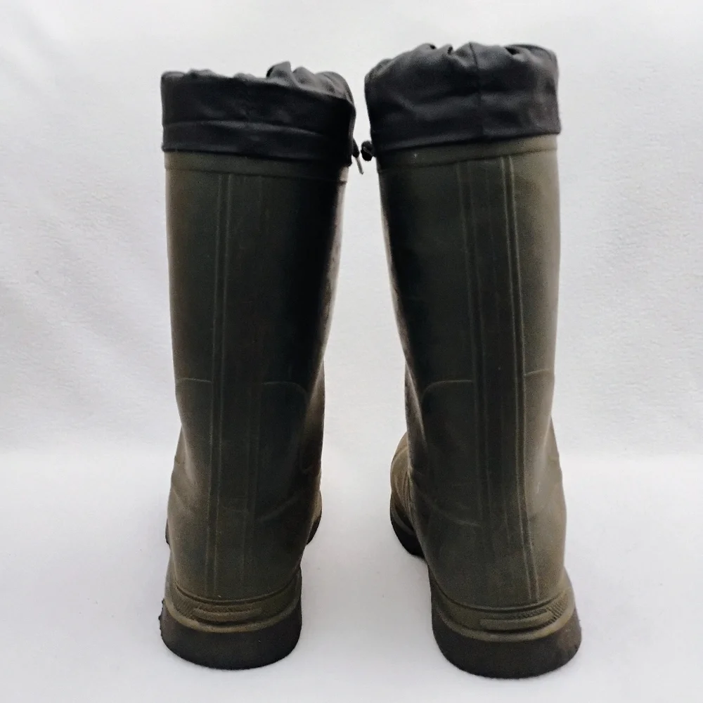 Kamik Forester Insulated Rubber Boots, US Men Size 10 - Plain Toe, Green / Black